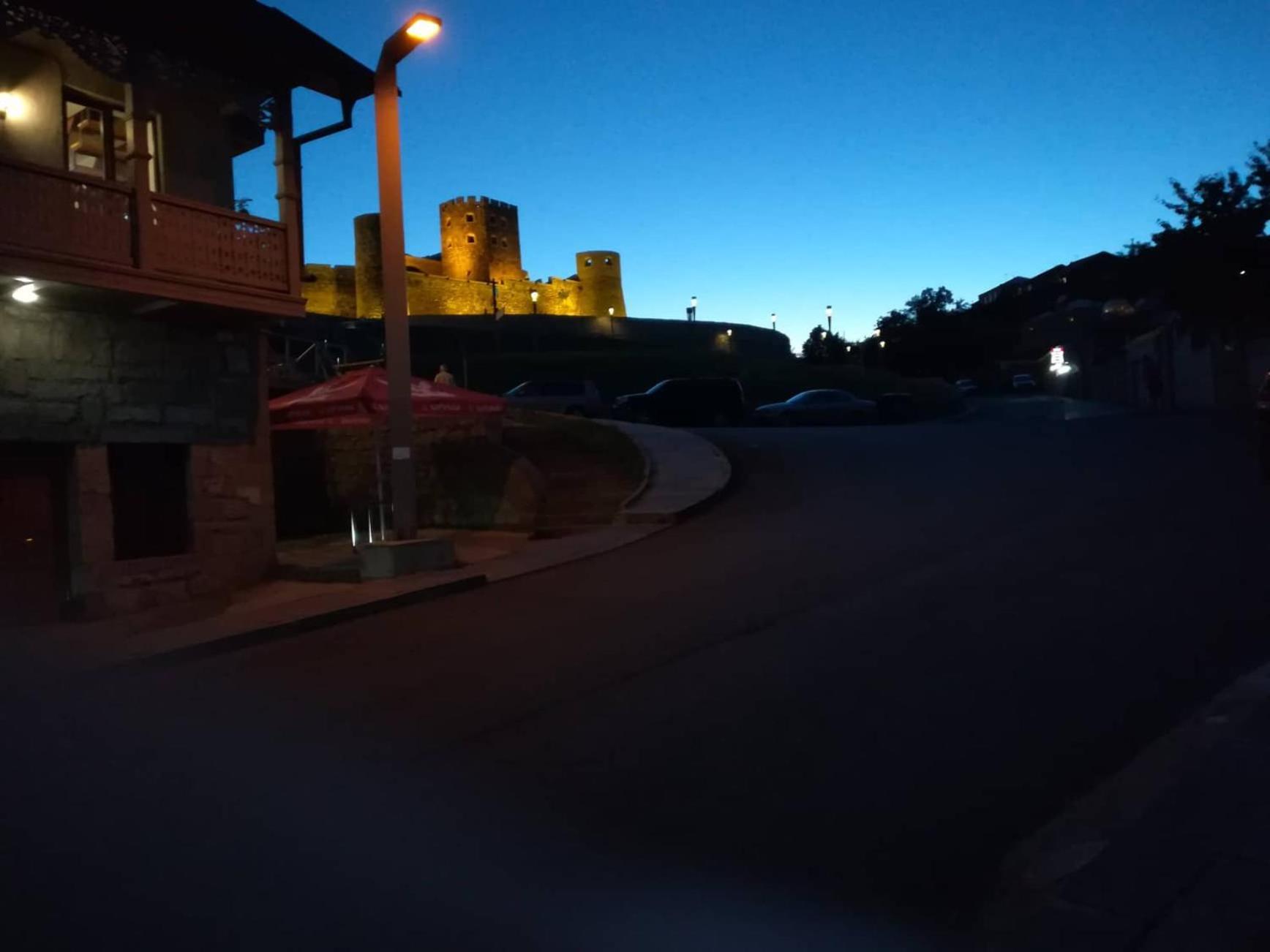 Hotel Golden Gate Akhaltsikhe  Esterno foto